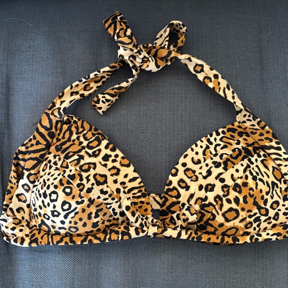 Leopard Print Bikini Set - Picture 4 of 6